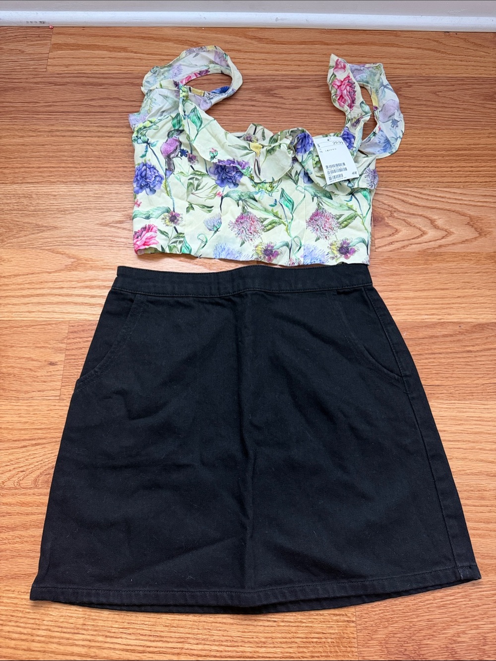 Topshop MOTO Black Denim Skirt and Floral Cropped Tank (NWT)